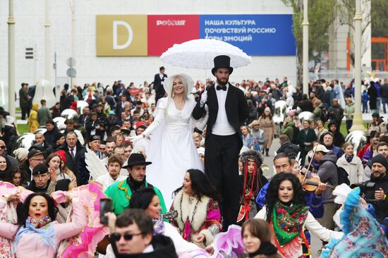 RUSSIA EXPO. Opening of the first Russian Wedding Festival