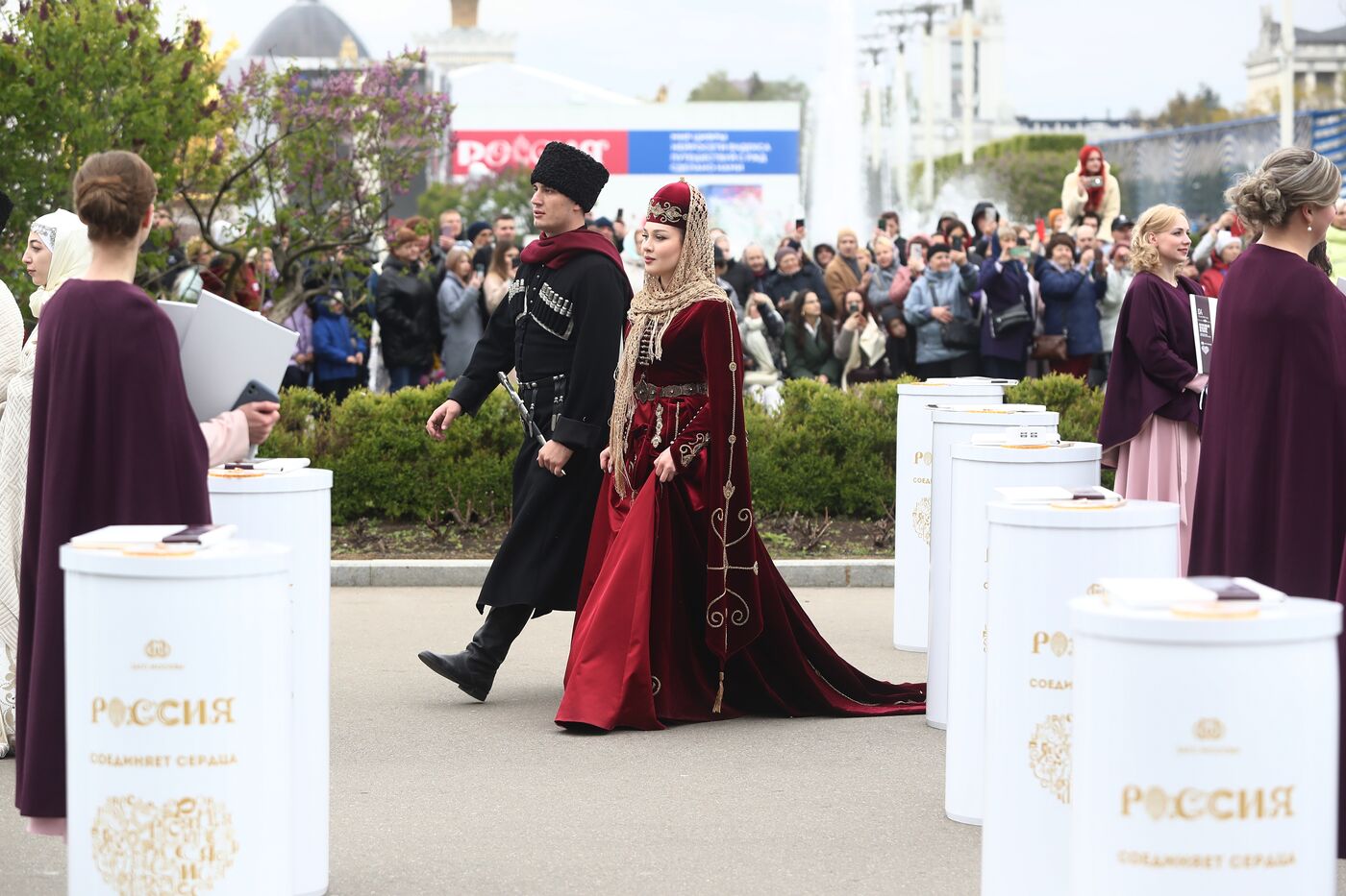 RUSSIA EXPO. Opening of the first Russian Wedding Festival