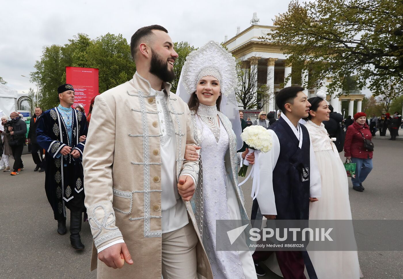 RUSSIA EXPO. Opening of the first Russian Wedding Festival