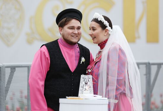 RUSSIA EXPO. Gala concert for newlyweds held as part of Russian Wedding Festival