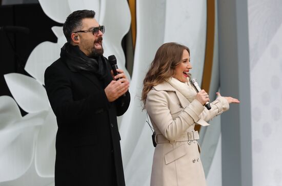 RUSSIA EXPO. Gala concert for newlyweds held as part of Russian Wedding Festival