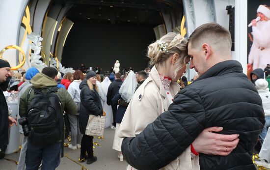 RUSSIA EXPO. Gala concert for newlyweds held as part of Russian Wedding Festival