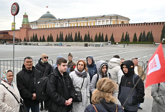 RUSSIA EXPO. Tour for newlyweds who got married at RUSSIA EXPO