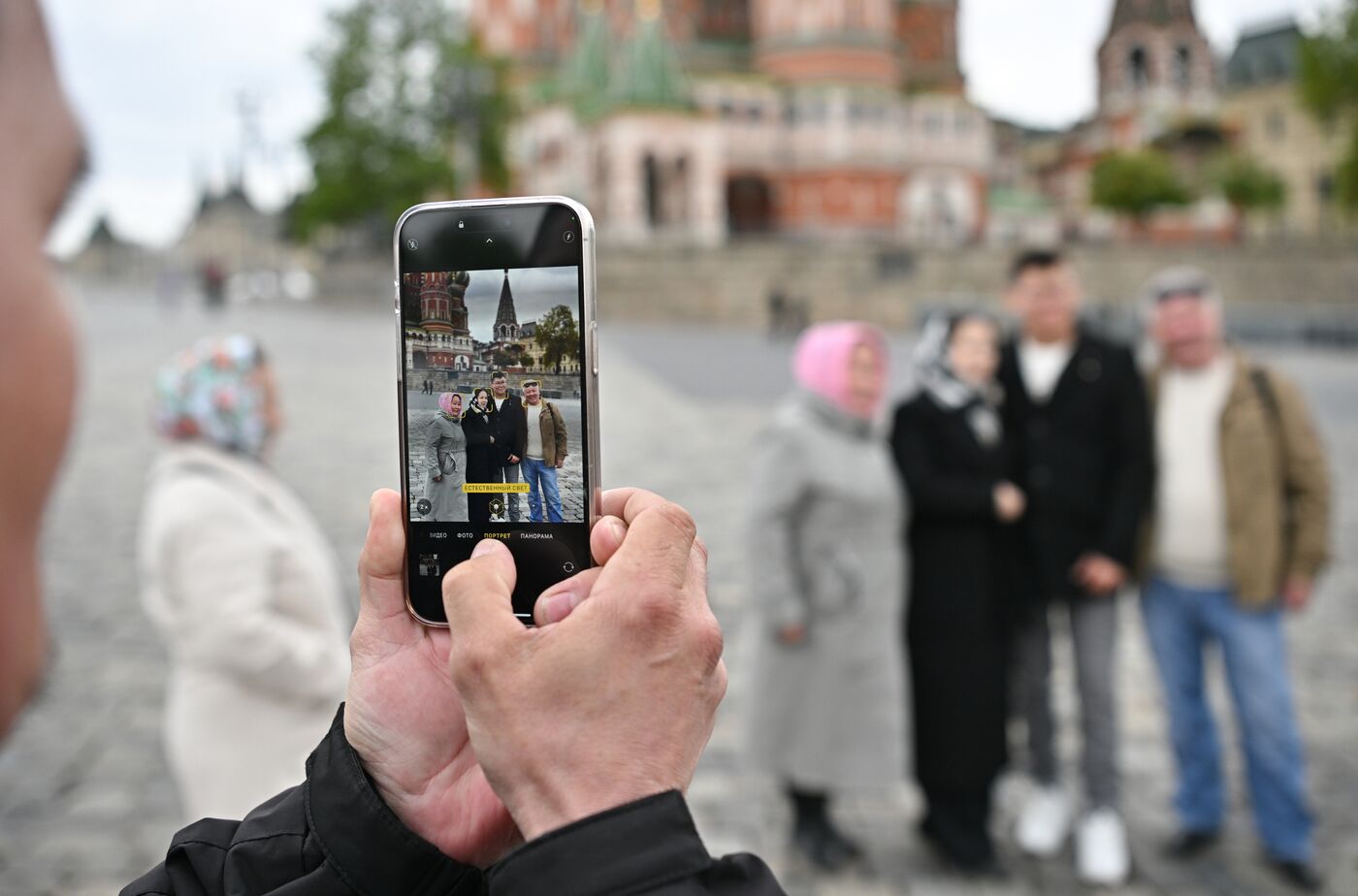 RUSSIA EXPO. Tour for newlyweds who got married at RUSSIA EXPO