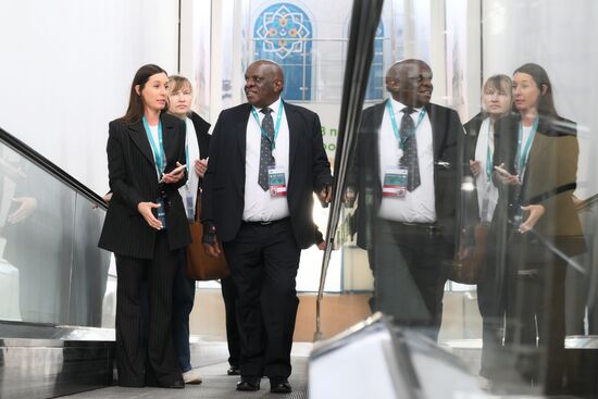 Official opening ceremony of the Halal Trade Fair. Photos can be used on terms listed in the media-bank's Forum section. Location: Russia, Republic of Tatarstan, Kazan. Author: Vladimir Astapkovich/Sputnik. KAZANFORUM 2024. Opening ceremony of the Halal Trade Fair