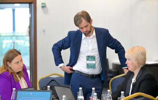 KAZANFORUM 2024. Visiting session of Russian Export Center. Specialized ministerial sessions