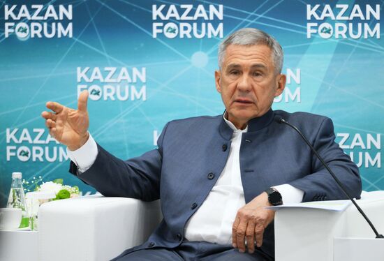 KAZANFORUM 2024. Guarantees of economic security and mitigation of threats in the context of expanding business communications with the Islamic world