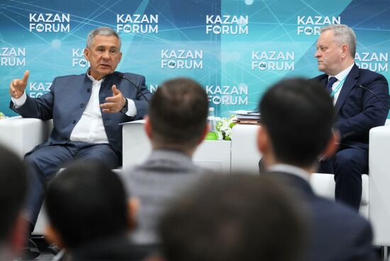 KAZANFORUM 2024. Guarantees of economic security and mitigation of threats in the context of expanding business communications with the Islamic world