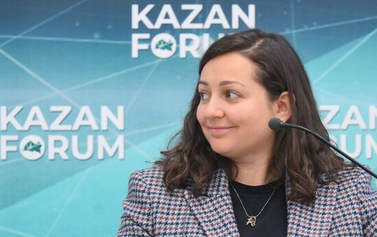 KAZANFORUM 2024. Business of young people: The power of communities in building international cultural and economic ties