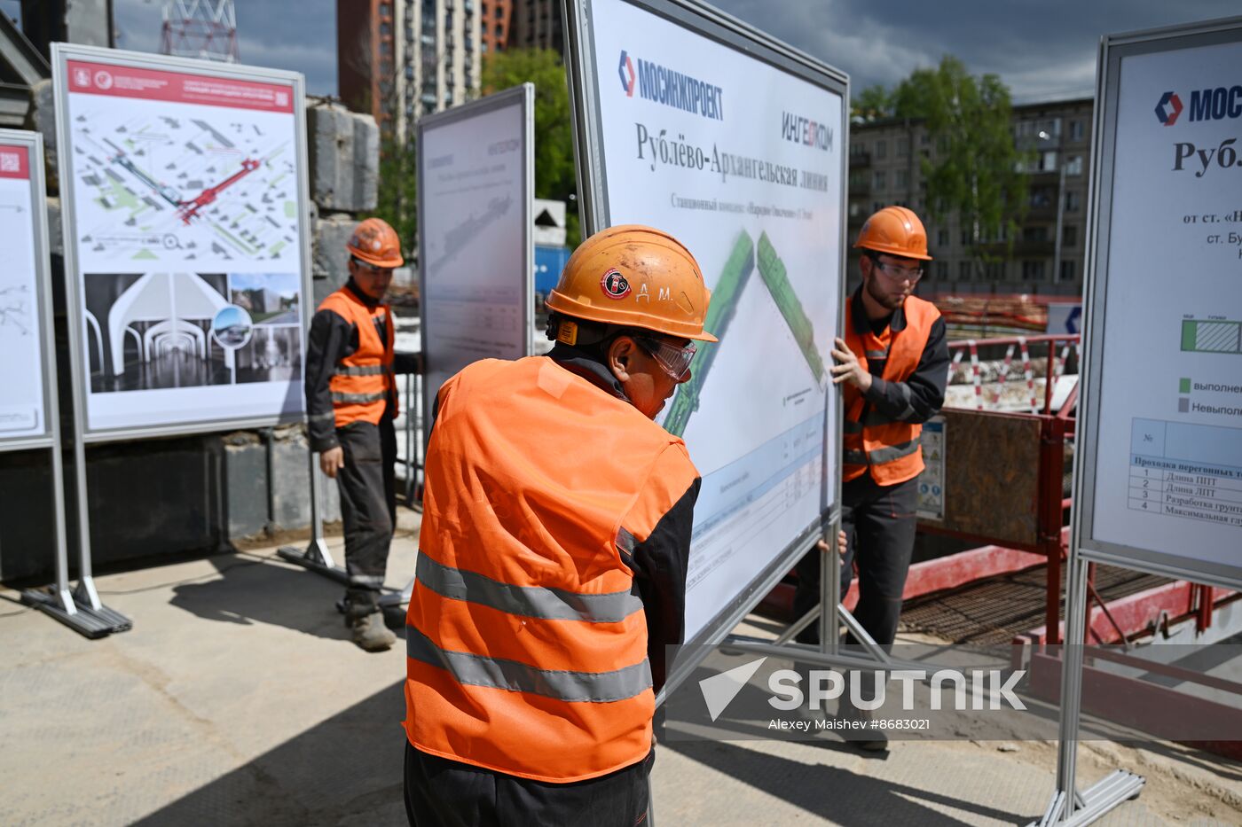 Russia Moscow Metro Construction