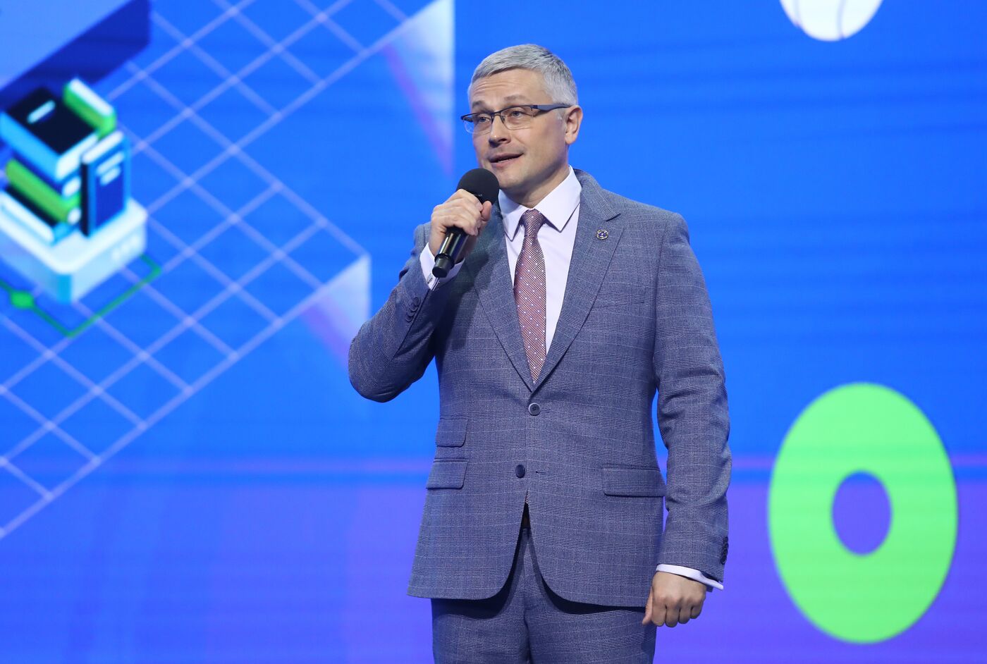 RUSSIA EXPO. Awards ceremony of the Know It? Teach Me contest.