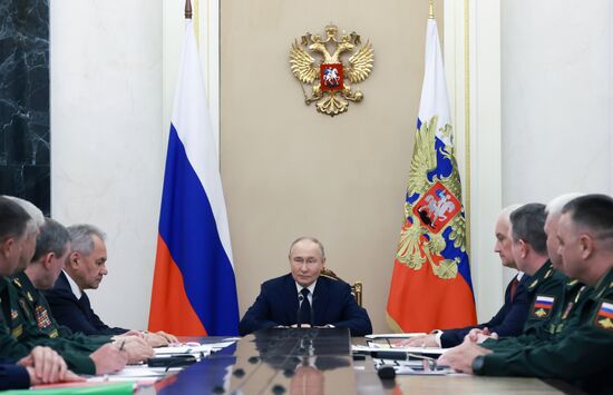 Russia Putin Military Districts Commanders