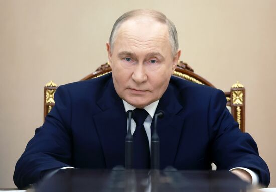 Russia Putin Military Districts Commanders