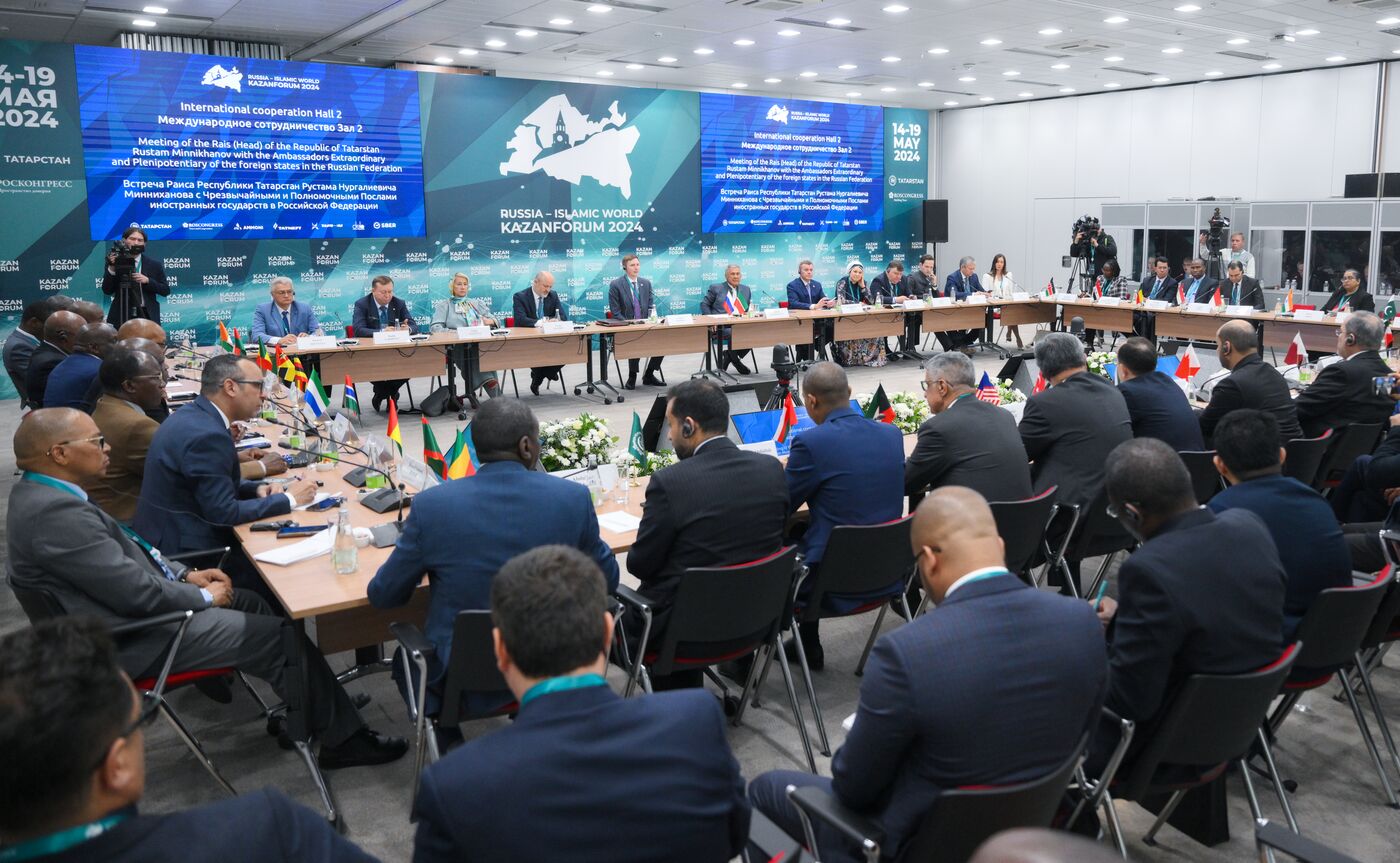 KAZANFORUM 2024. Head of Tatarstan Rustam Minnikhanov meets with foreign ambassadors in Russia