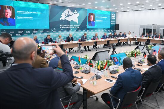 KAZANFORUM 2024. Head of Tatarstan Rustam Minnikhanov meets with foreign ambassadors in Russia