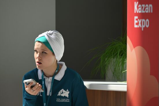 On the sidelines of KAZANFORUM 2024: Russia – Islamic World. To use the image, see the terms of use in the Kazanforum section of this media bank. Location: Russia, Republic of Tatarstan, Kazan. Author: Pavel Bednyakov/Sputnik. Russia – Islamic World: KAZANFORUM 2024