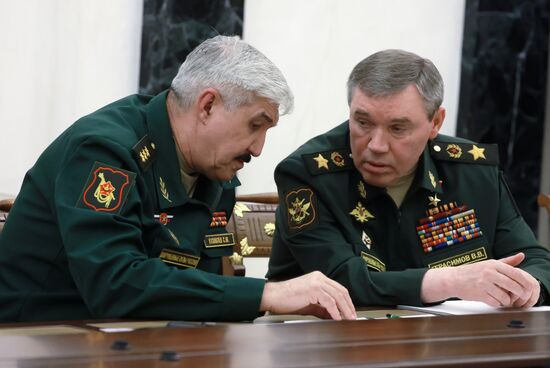 Russia Putin Military Districts Commanders