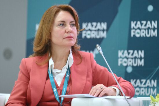 KAZANFORUM 2024. Mutual integration of wellness practices of the Muslim world in the BRICS countries. Yelena Shurayeva, Chair of the BRICS Health Coalition, head of the OCDS-BRICS Health Committee. Photos can be used on terms listed in the media-bank's Forum section. Location: Russia, Republic of Tatarstan, Kazan. Author: Stanislav Krasilnikov/Sputnik. KAZANFORUM 2024. Mutual integration of wellness practices of the Muslim world in the BRICS countries