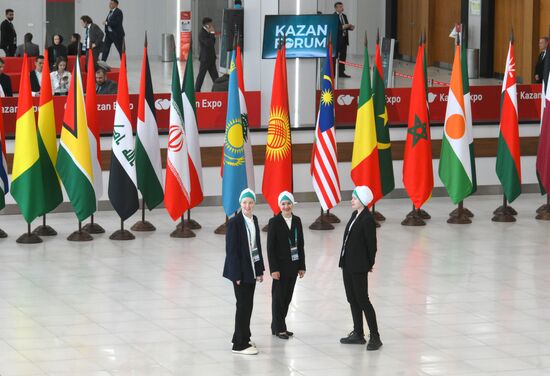 On the sidelines of KAZANFORUM 2024: Russia – Islamic World. To use the image, see the terms of use in the Kazanforum section of this media bank. Location: Russia, Republic of Tatarstan, Kazan. Author: Ekaterina Chesnokova/Sputnik. Russia – Islamic World: KAZANFORUM 2024