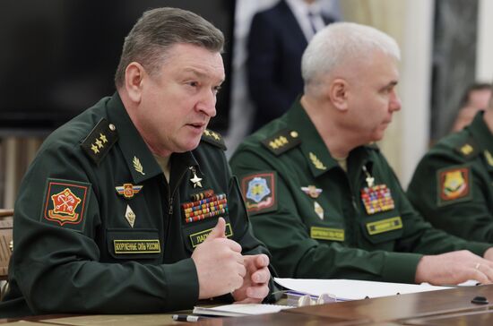 Russia Putin Military Districts Commanders
