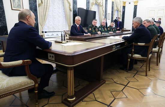 Russia Putin Military Districts Commanders
