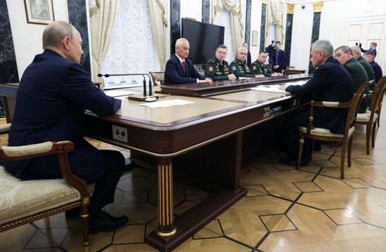 Russia Putin Military Districts Commanders