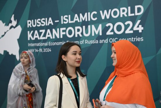 On the sidelines of KAZANFORUM 2024: Russia – Islamic World. To use the image, see the terms of use in the Kazanforum section of this media bank. Location: Russia, Republic of Tatarstan, Kazan. Author: Kirill Zykov/Sputnik. Russia – Islamic World: KAZANFORUM 2024