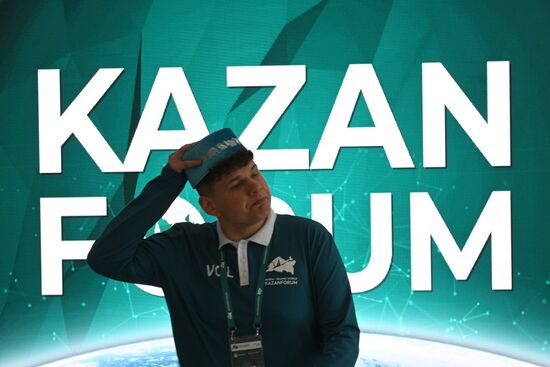 On the sidelines of KAZANFORUM 2024: Russia – Islamic World. To use the image, see the terms of use in the Kazanforum section of this media bank. Location: Russia, Republic of Tatarstan, Kazan. Author: Kirill Zykov/Sputnik. Russia – Islamic World: KAZANFORUM 2024