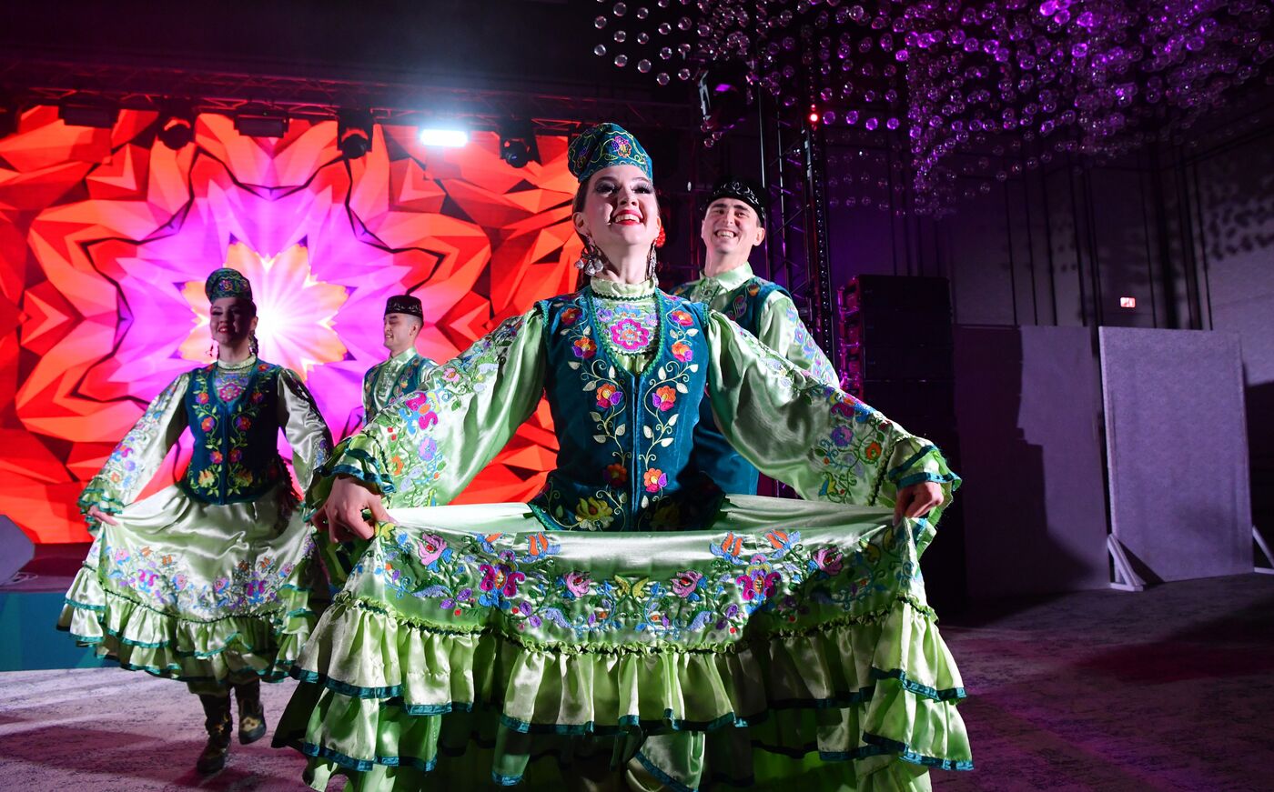 KAZANFORUM 2024. Welcome Gala dinner summarizing the results of the Halal Business Woman award