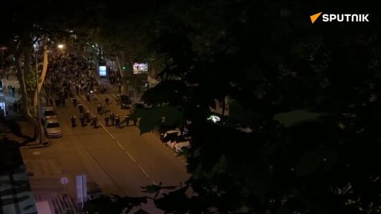 Georgians protesting against the bill on foreign agents