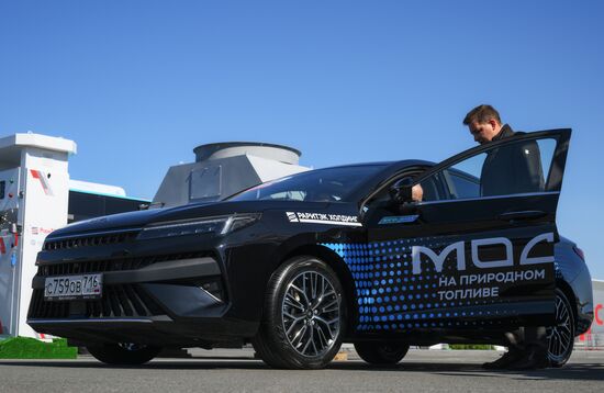 KAZANFORUM 2024: Russia - Islamic World. Machinery on display outside the Kazan Expo pavilions. To use the image, see the terms of use in the Kazanforum section of this media bank. Location: Russia, Republic of Tatarstan, Kazan. Author: Alexandr Kryazhev/Sputnik. Russia – Islamic World: KAZANFORUM 2024