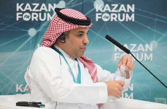 KAZANFORUM 2024. 50 years ahead: Creating a training system for halal industry