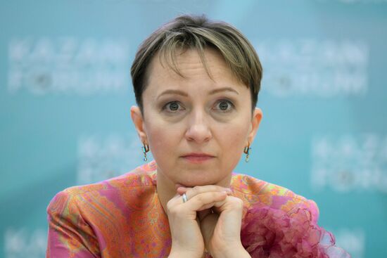 KAZANFORUM 2024. Plenary session, Humanitarian diplomacy and diplomacy of new spheres. Olga Lebedeva, Doctor of History, Professor, Department of Diplomacy, MGIMO University of the Ministry of Foreign Affairs. Images can be used under terms set out in the Kazanforum section of the Media Bank. Location: Russia, Republic of Tatarstan, Kazan. Author: Vladimir Astapkovich/Sputnik. KAZANFORUM 2024. Plenary session, Humanitarian diplomacy and diplomacy of new spheres