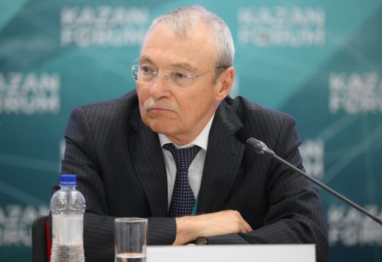 KAZANFORUM 2024. Plenary session, Humanitarian diplomacy and diplomacy of new spheres