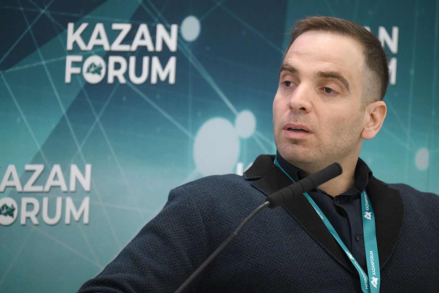 KAZANFORUM 2024. Impact of generative artificial Intelligence on technological progress and business