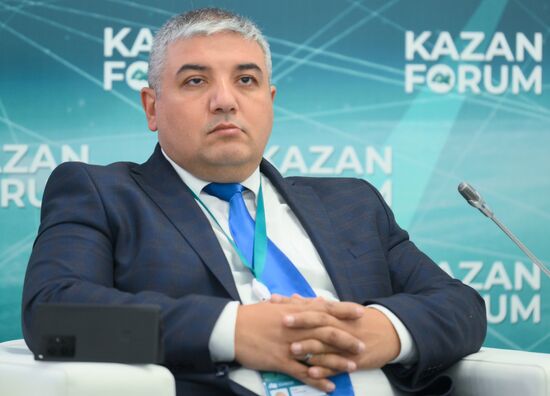 KAZANFORUM 2024. Reaching a new level of development of manufacturing SMEs. Cooperation. Investment. Markets