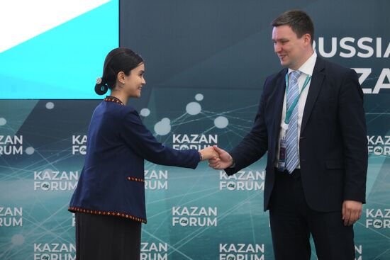 KAZANFORUM 2024. Ceremony of joining the International Association of Young Diplomats