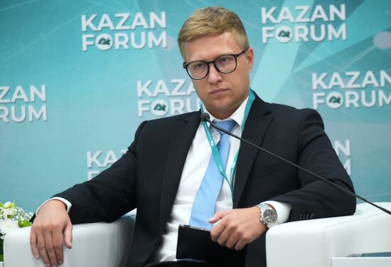 KAZANFORUM 2024. Free economic zones and industrial parks in OIC countries - New opportunities for international industrial cooperation