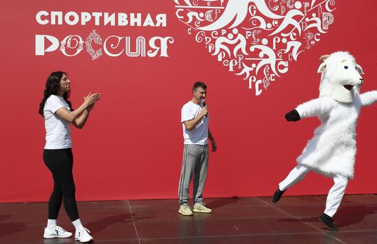 RUSSIA EXPO. Warmup session with Alexei Yagudin and Yana Yegoryan