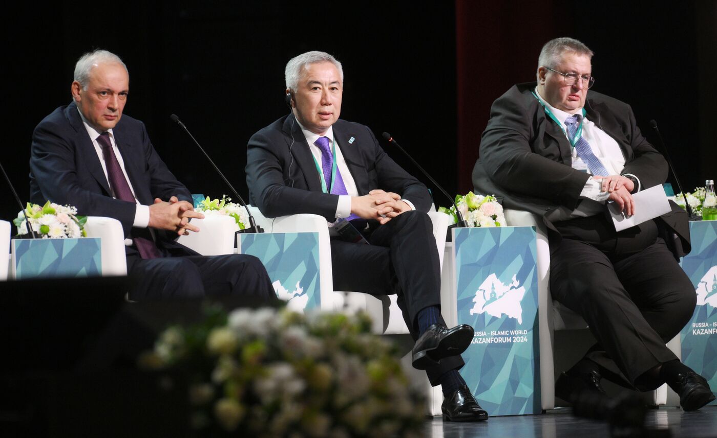 KAZANFORUM 2024. PLENARY SESSION: FINANCIAL AND LOGISTICS INFRASTRUCTURE OF RUSSIA AND THE OIC COUNTRIES