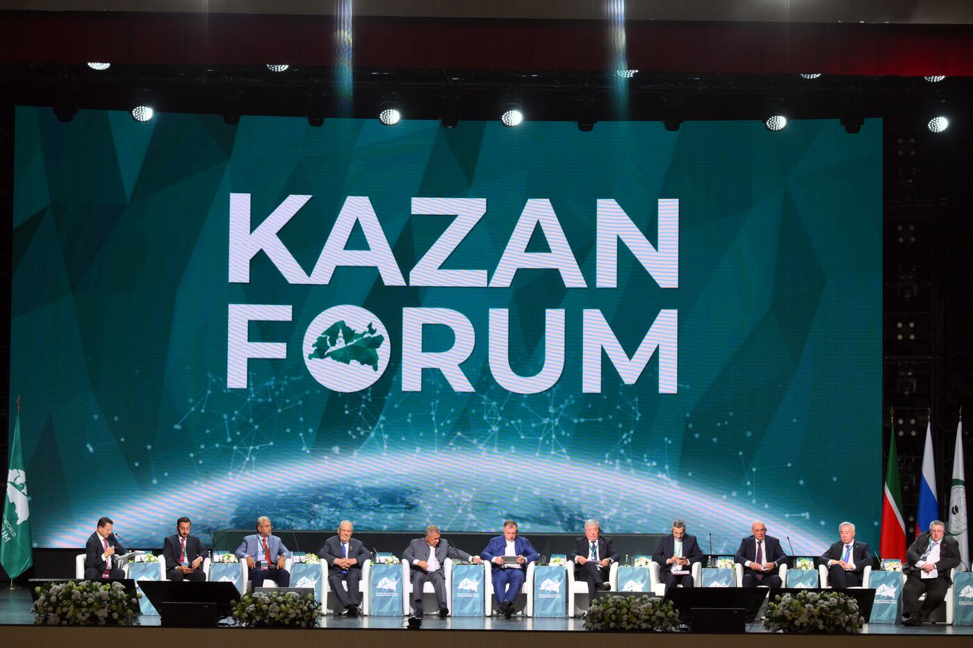 KAZANFORUM 2024. PLENARY SESSION: FINANCIAL AND LOGISTICS INFRASTRUCTURE OF RUSSIA AND THE OIC COUNTRIES