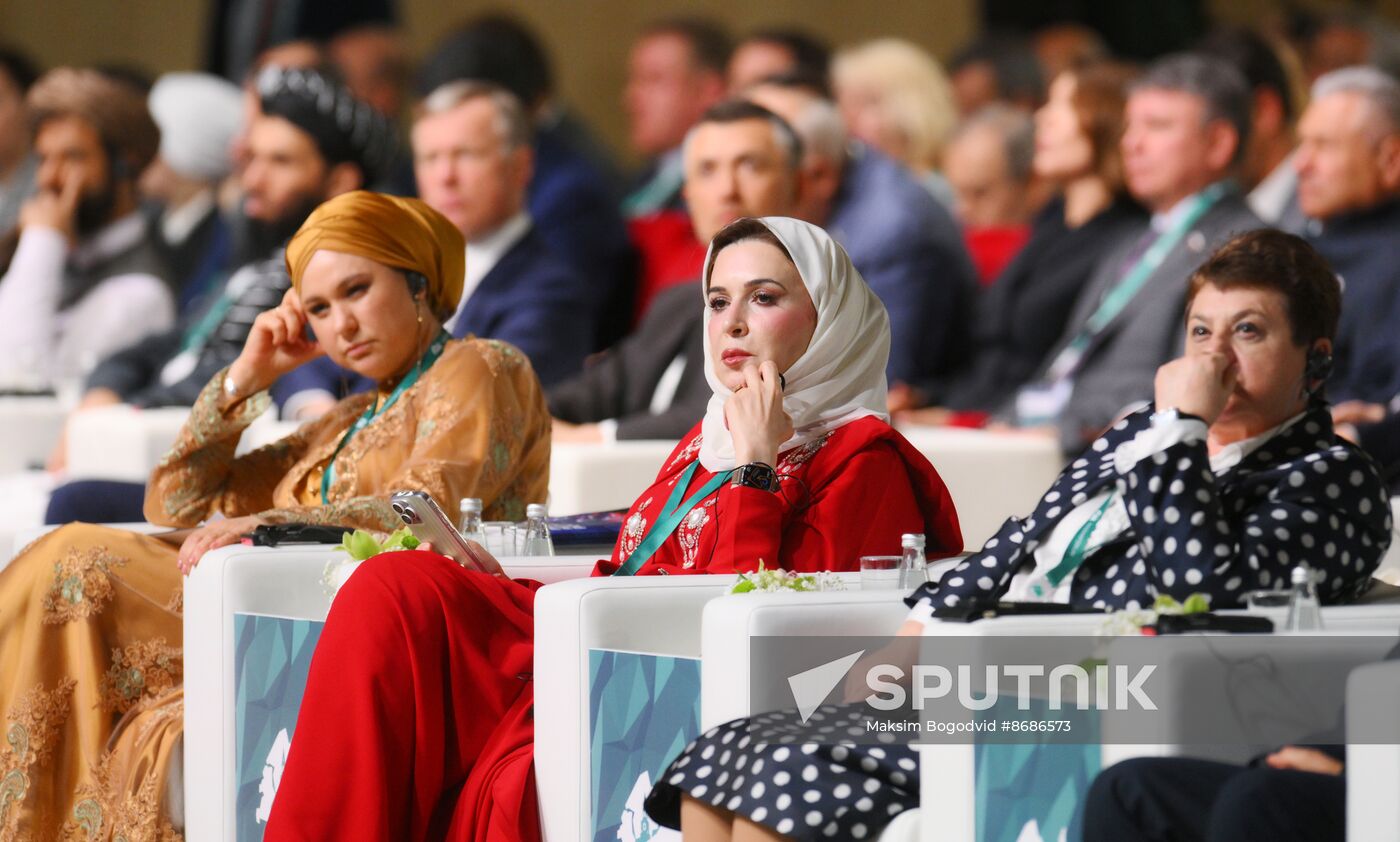 KAZANFORUM 2024. PLENARY SESSION: FINANCIAL AND LOGISTICS INFRASTRUCTURE OF RUSSIA AND THE OIC COUNTRIES