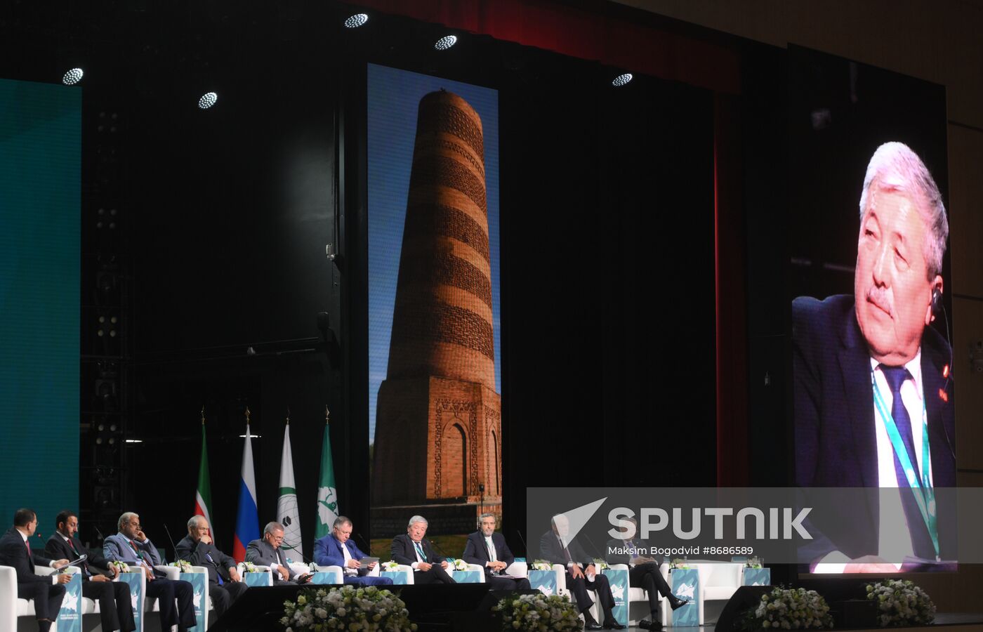 KAZANFORUM 2024. PLENARY SESSION: FINANCIAL AND LOGISTICS INFRASTRUCTURE OF RUSSIA AND THE OIC COUNTRIES