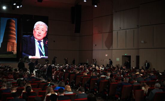 KAZANFORUM 2024. PLENARY SESSION: FINANCIAL AND LOGISTICS INFRASTRUCTURE OF RUSSIA AND THE OIC COUNTRIES