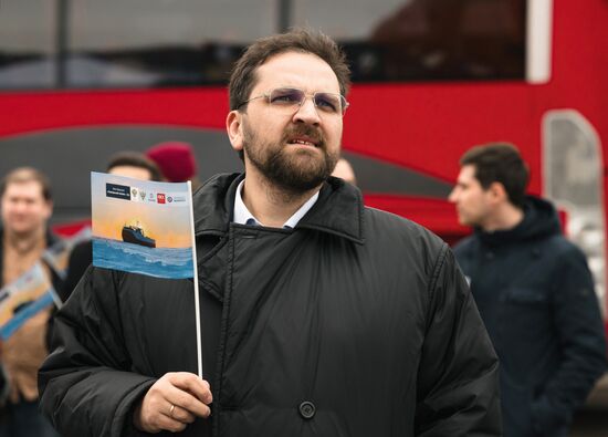 Russia North Pole Expedition