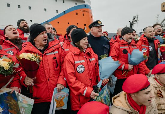 Russia North Pole Expedition