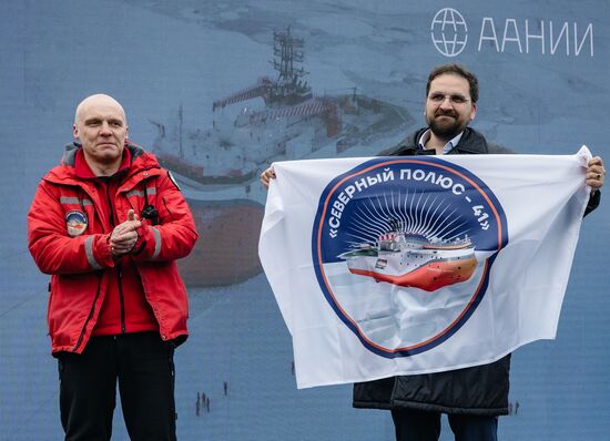 Russia North Pole Expedition