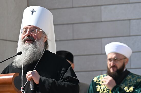 KAZANFORUM 2024. Festive events dedicated to the day of adoption of Islam by Volga Bulgaria “Izge Bolgar zhyeny." Metropolitan Kirill of Kazan and Tatarstan, head of the Tatarstan Metropolis. Photos can be used on terms listed in the media bank's Forum section. Location: Russia, Republic of Tatarstan, Bolgar. Author: Maksim Bogodvid/Sputnik. KAZANFORUM 2024. Festive events dedicated to the day of adoption of Islam by Volga Bulgaria “Izge Bolgar zhyeny"