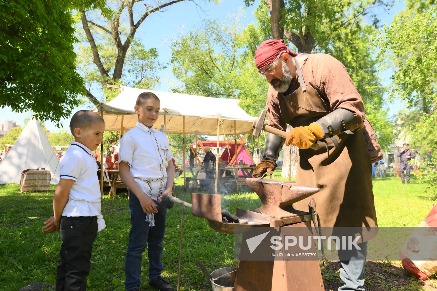 Russia Religion Myrrh-Bearing Women Sunday
