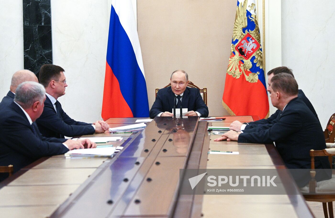 Russia Putin Fuel Energy Industry